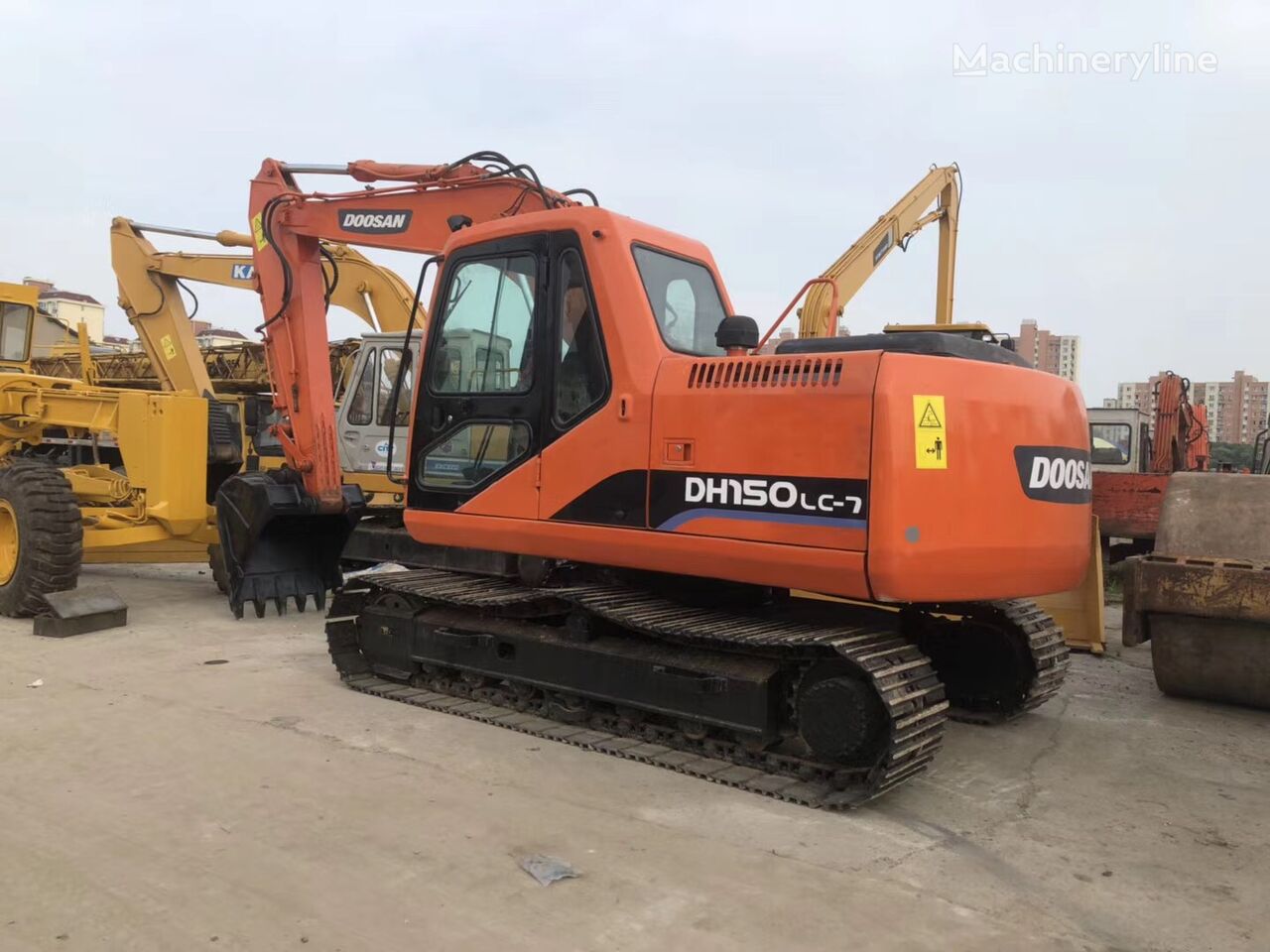 máy đào bánh xích Doosan DH150LC-7 150-7