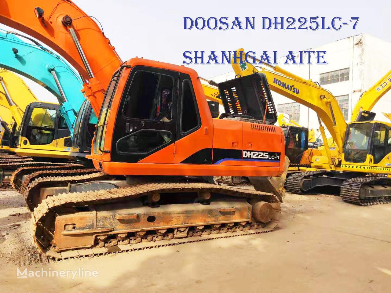 Doosan DH225LC-7 tracked excavator