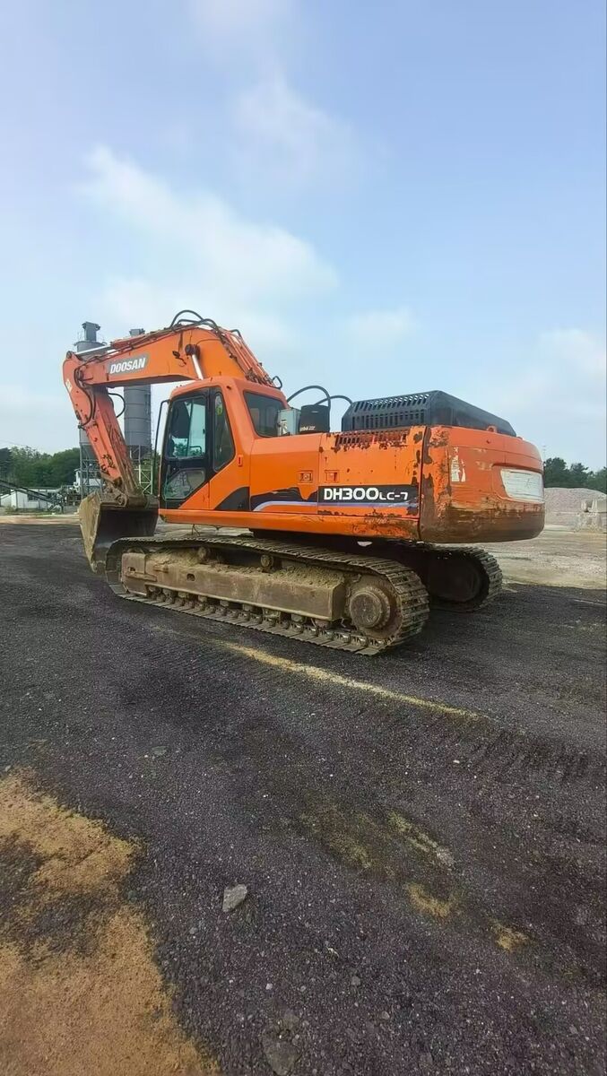 2018 Doosan DH300-7-48827053