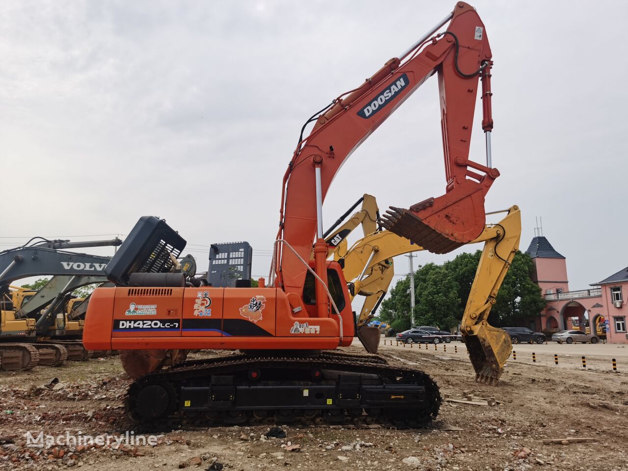 pelle sur chenilles Doosan DH420-7