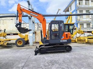 excavator dengan track Doosan DH55