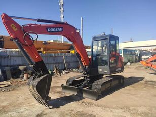 гусеничный экскаватор Doosan DH55