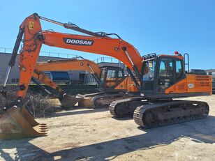 Doosan DX 235 NLC-5 excavadora de cadenas