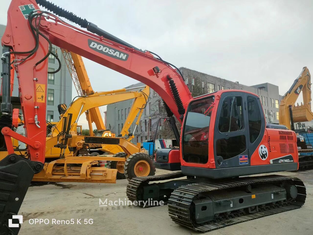 حفارة مجنزرة Doosan DX140 - Machineryline