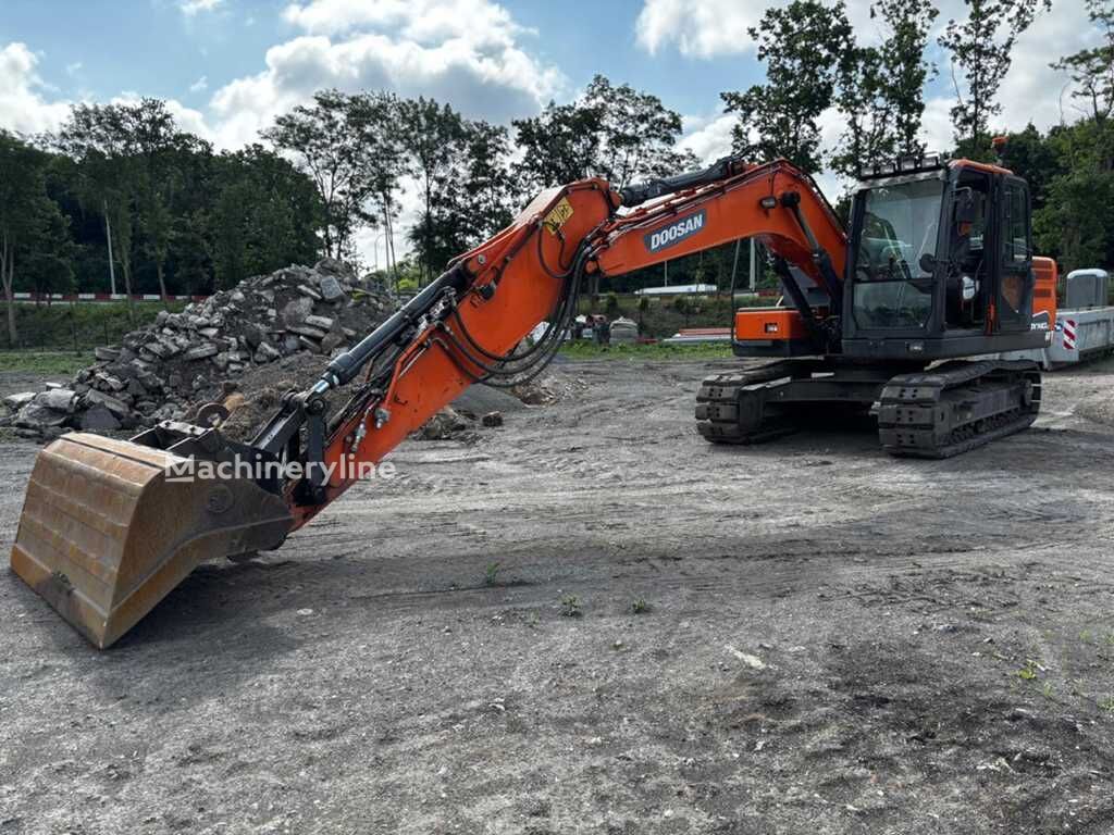 Купить гусеничный экскаватор Doosan DX140 LC-5 | Machineryline KG Гусеничный экскаватор Doosan DX140 LC-5 - Machineryline