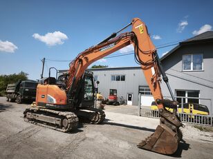 pelle sur chenilles Doosan DX140 LCR