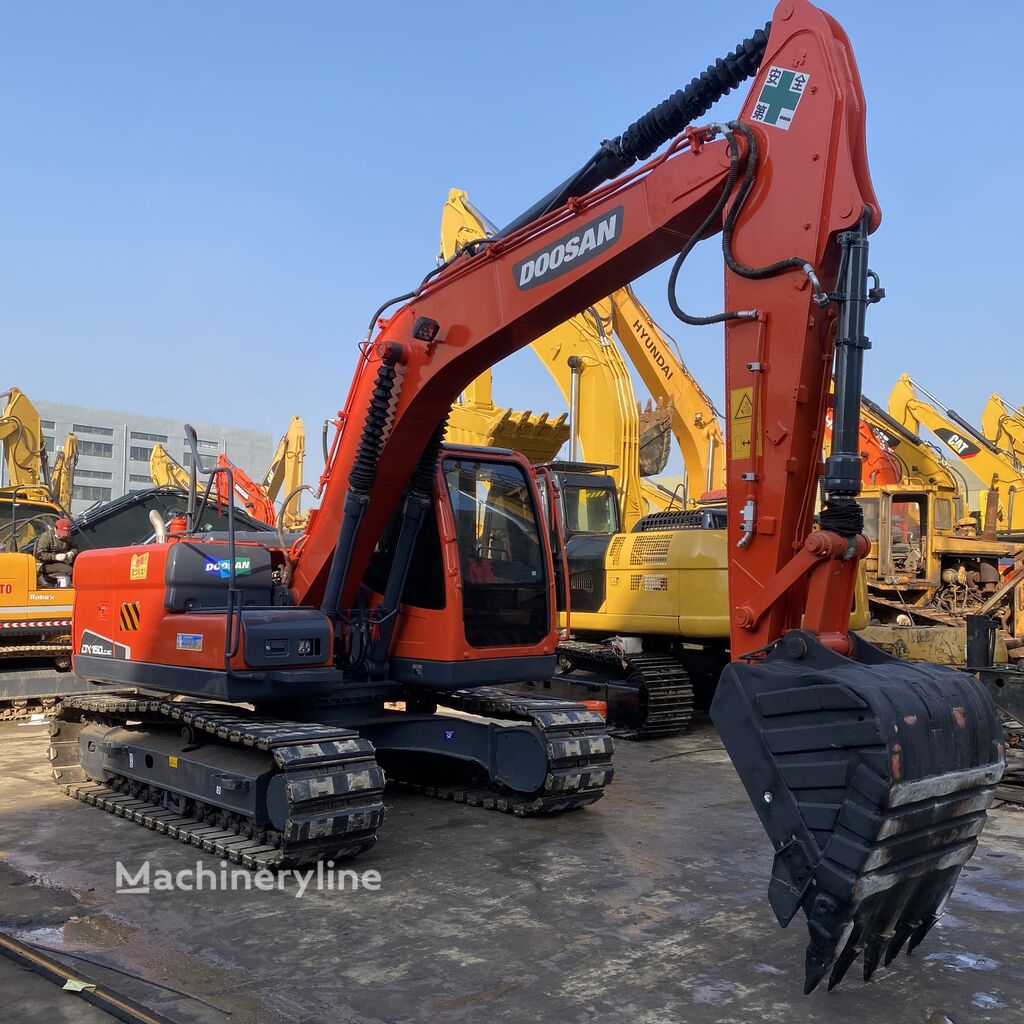 Doosan DX150 クローラーショベル販売用 | Machineryline JP Doosan DX150 クローラーショベル - Machineryline