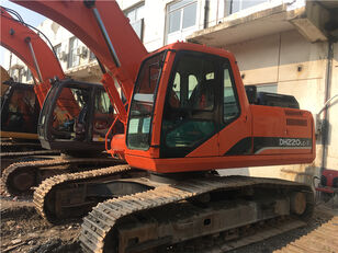 Doosan DX220LC excavadora de cadenas