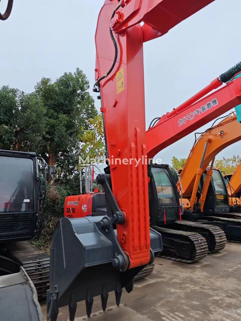 حفارة مجنزرة Doosan DX225