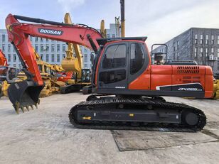 Doosan DX225 Kettenbagger