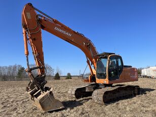 Doosan DX225 LC Kettenbagger