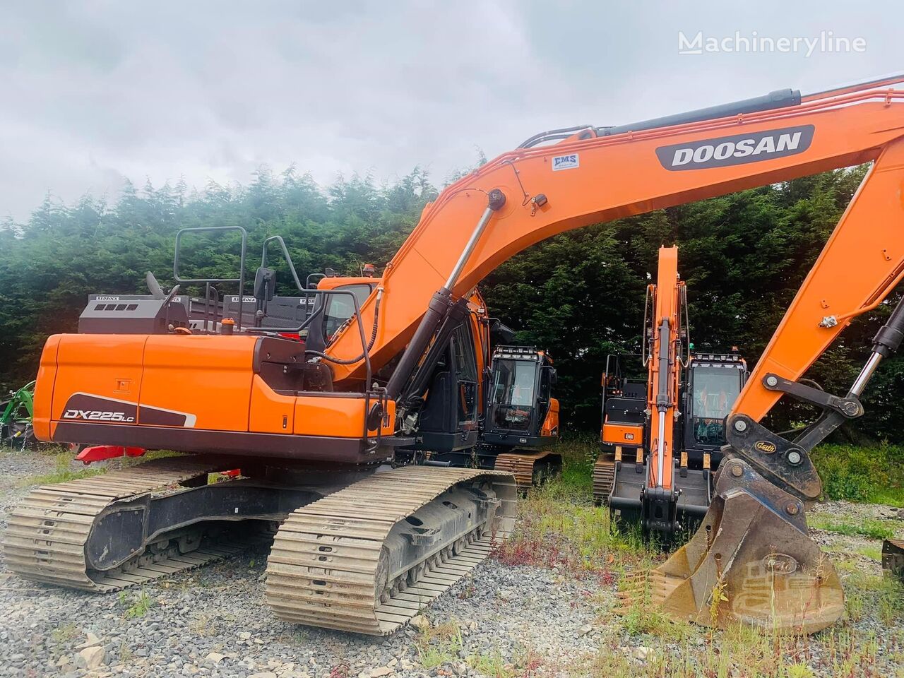 гусеничный экскаватор Doosan DX225 LC