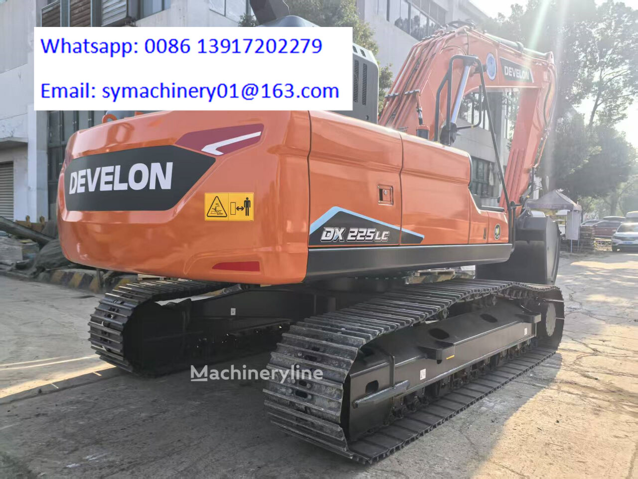 جديد حفارة مجنزرة Doosan DX225LC - Machineryline