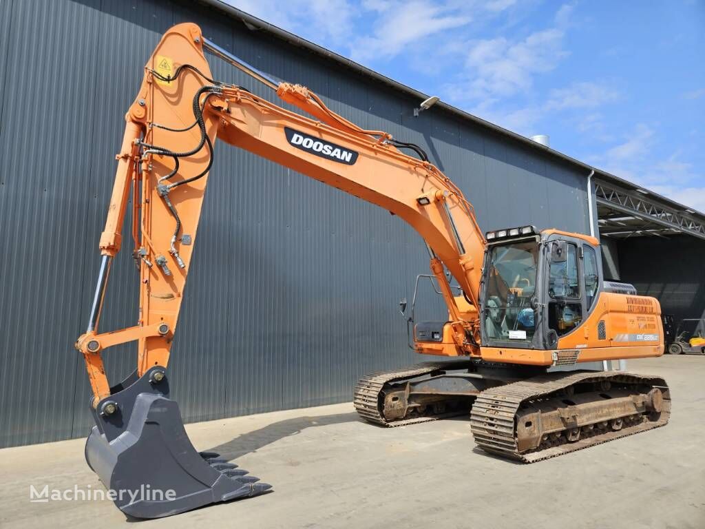 Doosan DX225LC-3 tracked excavator