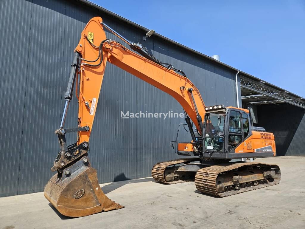 Doosan DX225LC-5 tracked excavator