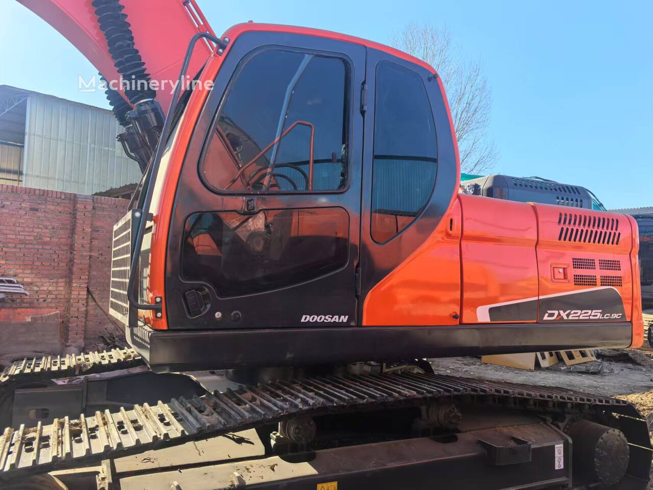 Doosan DX225LC-9C excavadora de cadenas - Machineryline