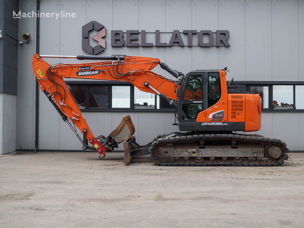 Doosan DX235LCR-5 excavadora de cadenas