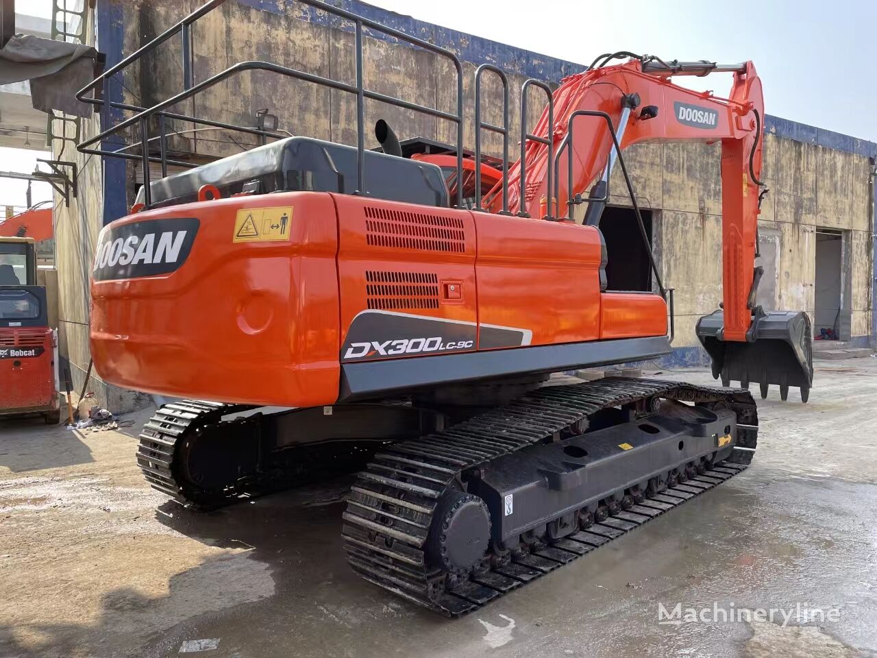 Doosan DX300 bæltegraver