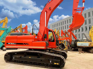 Doosan DX300 tracked excavator for sale, used Doosan DX300