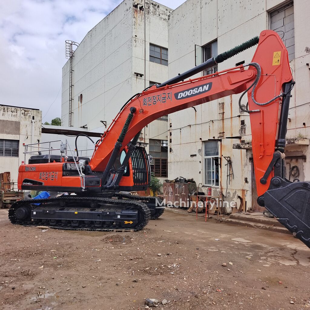 Prodaja Doosan DX300LC bager guseničara | Machineryline BA Doosan DX300LC bager gusjeničar - Machineryline