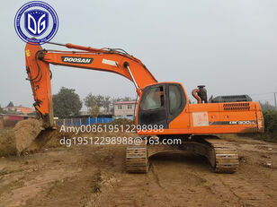 Doosan DX300LCA tracked excavator