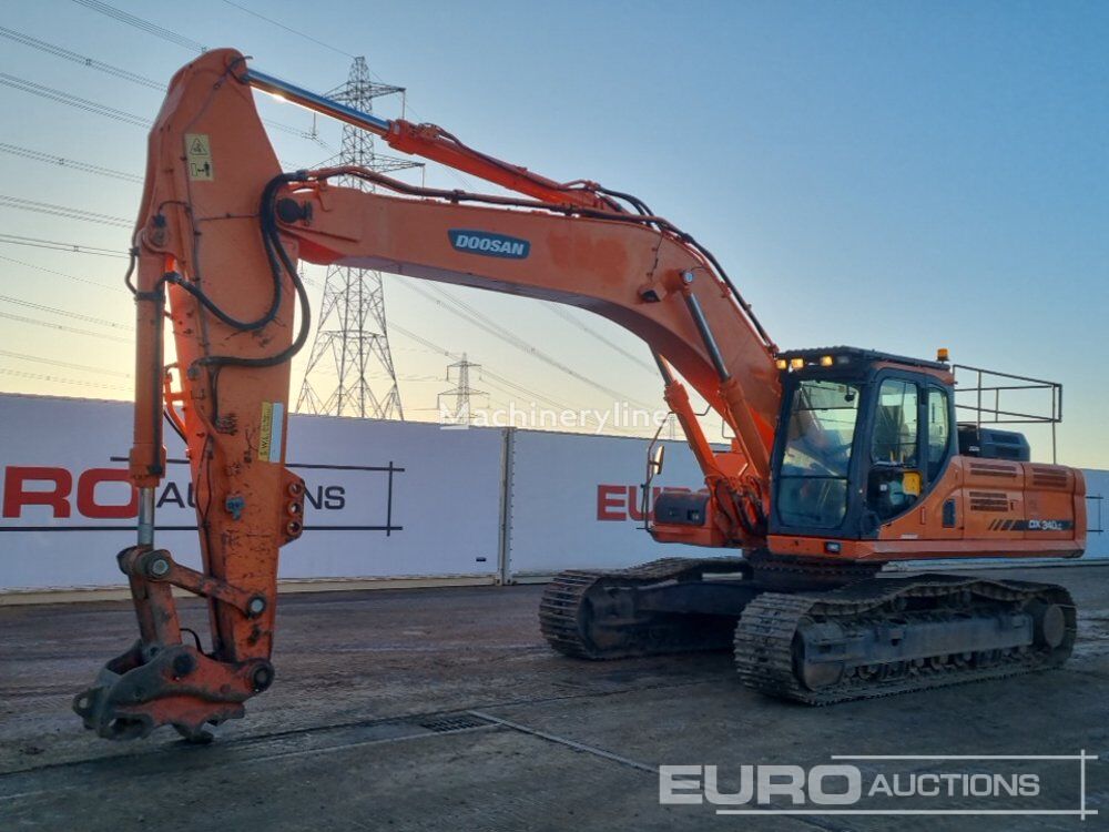 Doosan DX340LC-3 tracked excavator