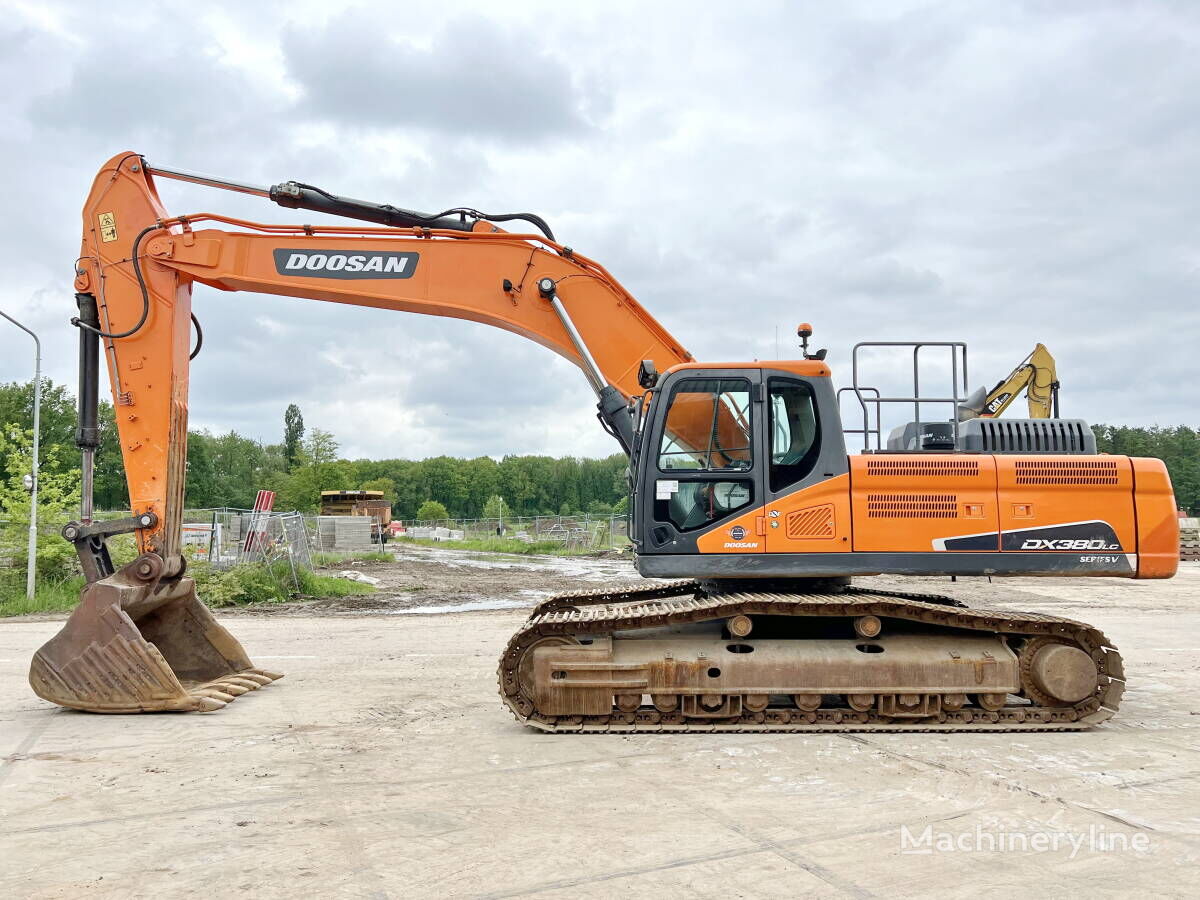 гусеничный экскаватор Doosan DX380LC-5