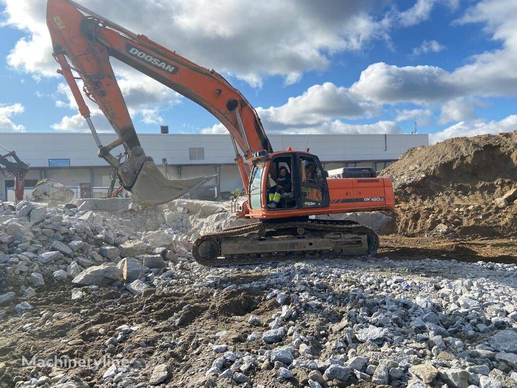 Doosan DX420LC tracked excavator