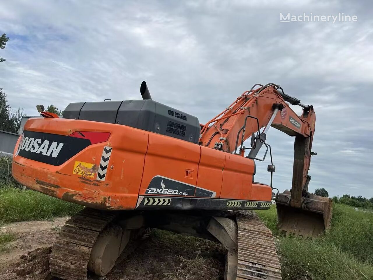 pelle sur chenilles Doosan DX520LC-9C