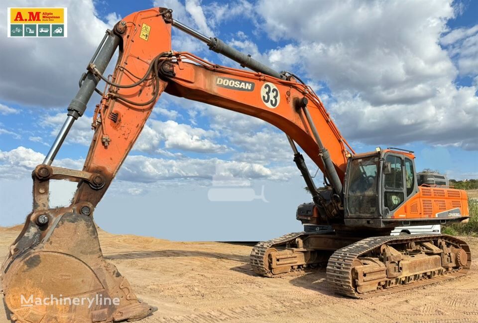 Doosan DX530LC tracked excavator