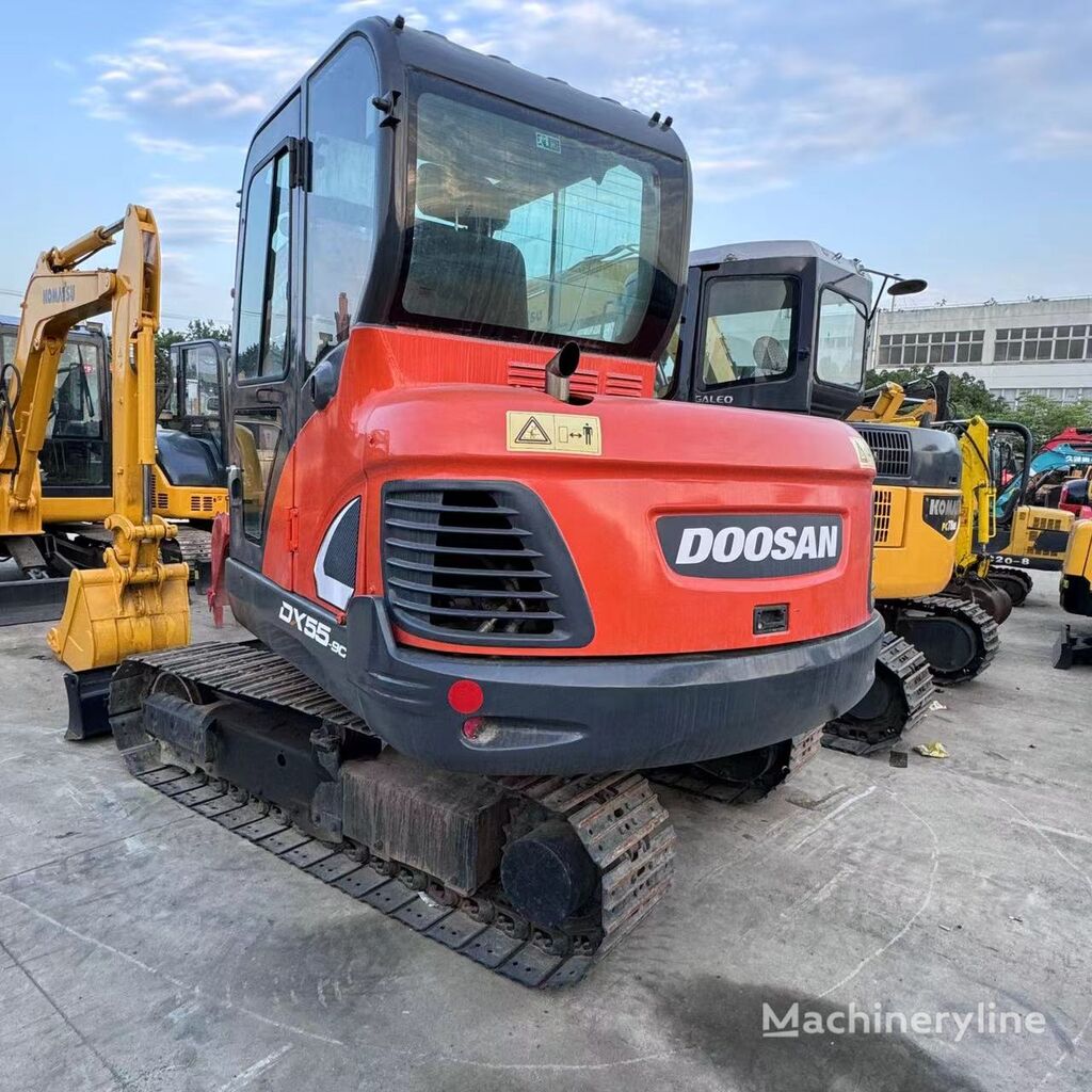 escavadora de rastos Doosan DX55-9C