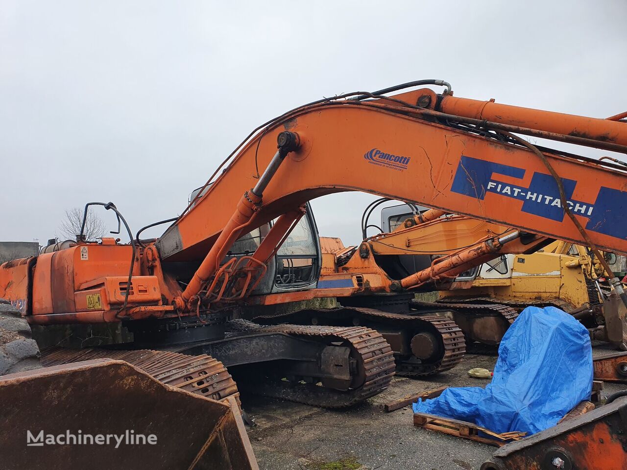 Fiat-Hitachi ex 285 dezmembrez excavadora de cadenas para piezas