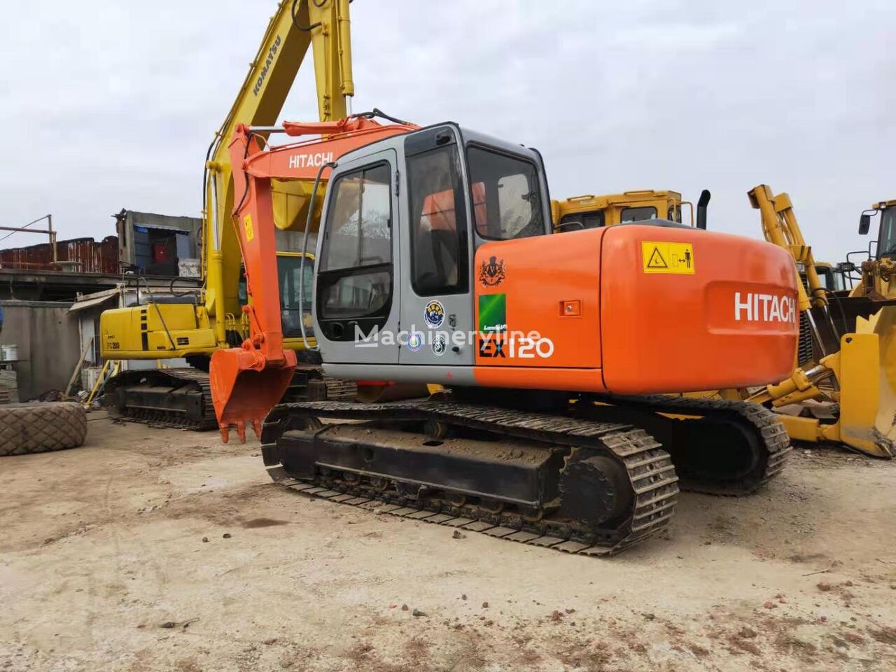 Hitachi EX120 tracked excavator