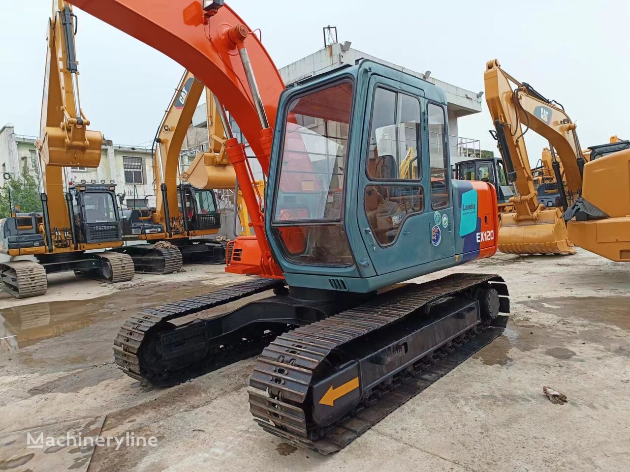 Hitachi EX120-2 tracked excavator