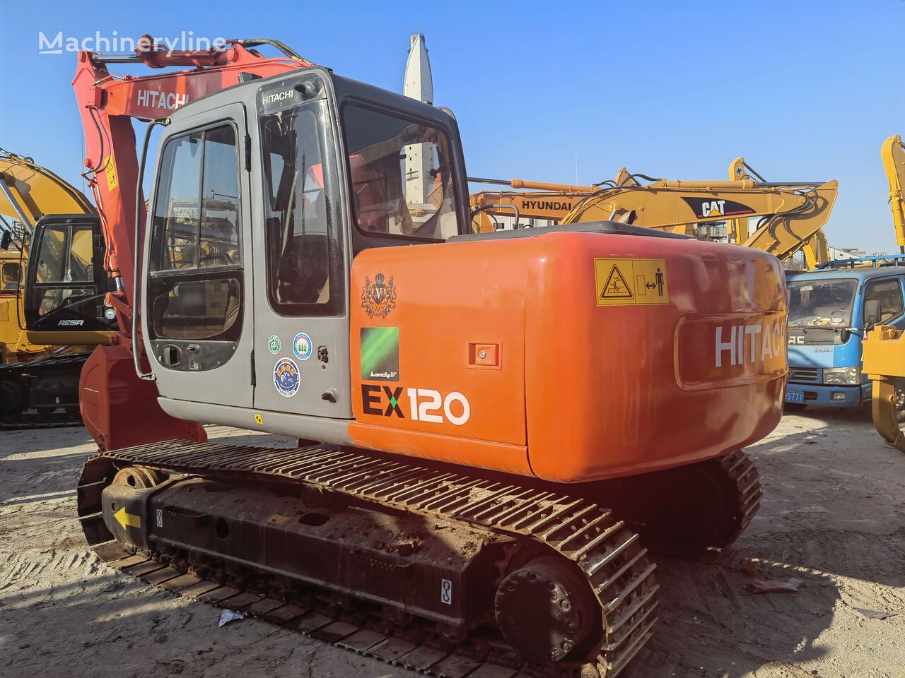 Hitachi EX120-5 tracked excavator