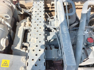 Venta de Hitachi KTEG KMC400P-6 excavadora de cadenas - Imagen 7 | Machineryline PE Hitachi KTEG KMC400P-6 excavadora de cadenas | Imagen 7 - Machineryline