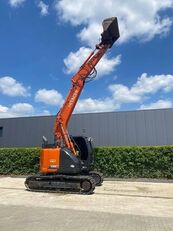 pelle sur chenilles Hitachi ZX 135 US-6
