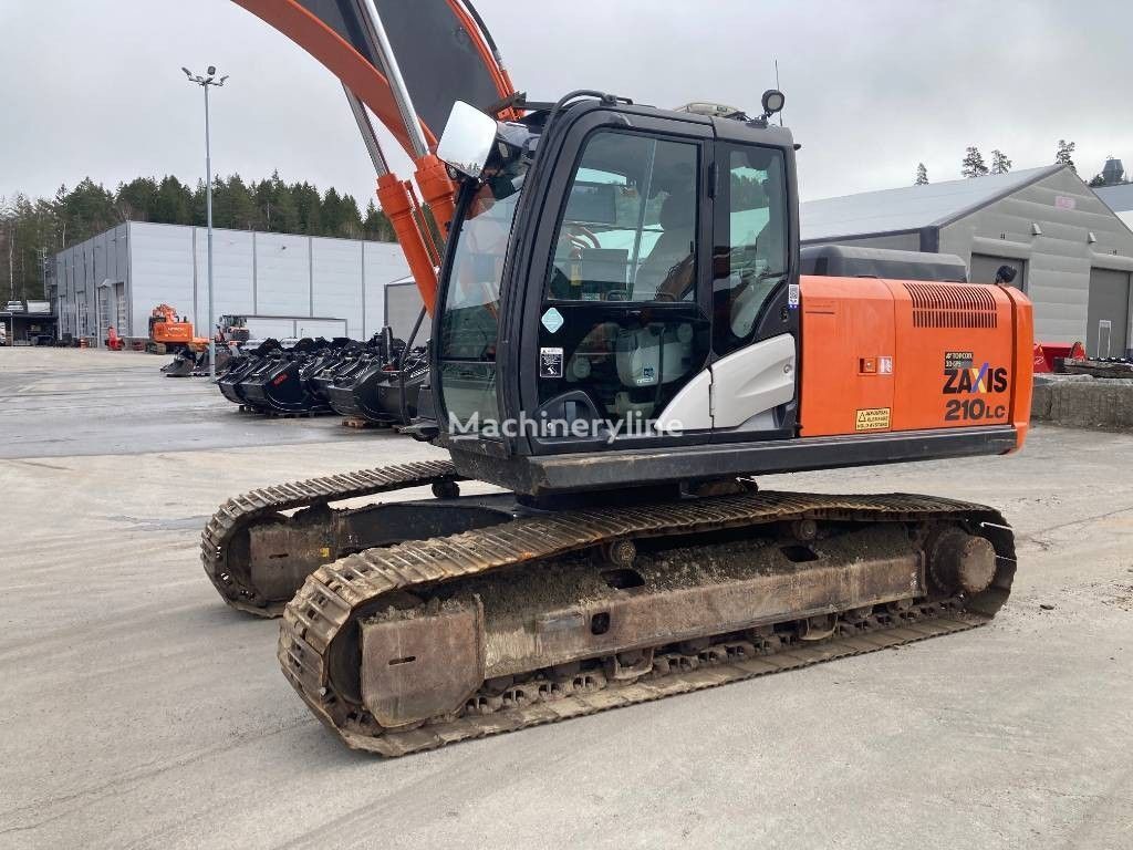 pelle sur chenilles Hitachi ZX 210 LC-5 B