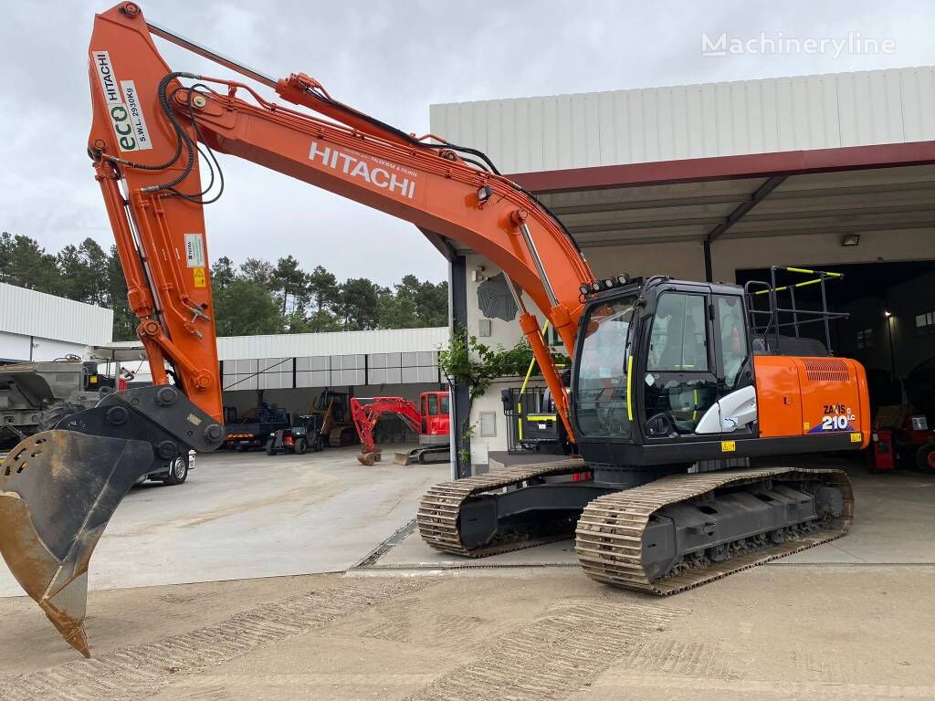 Hitachi ZX 210 LC-6, ZX210 tracked excavator