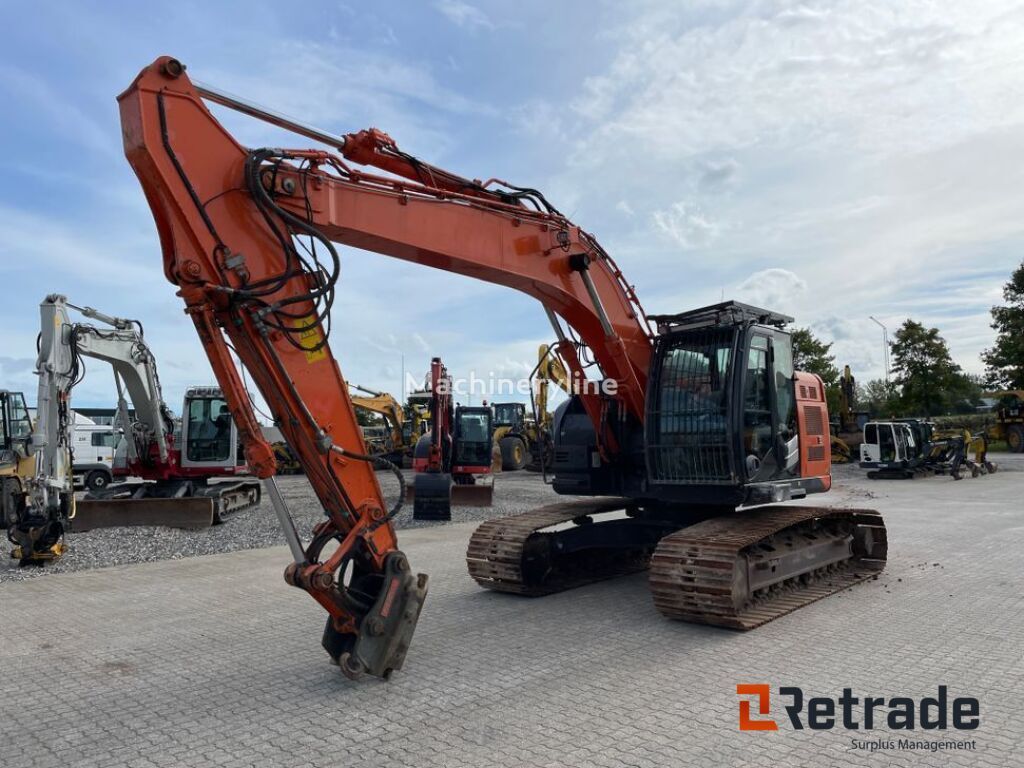 Hitachi ZX 225 USOLC - 5B tracked excavator