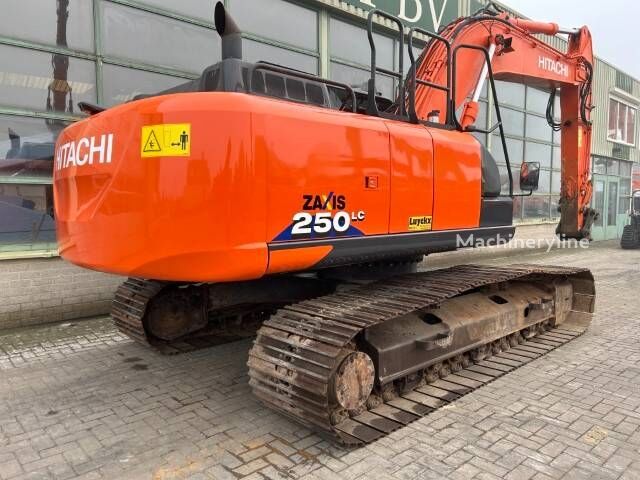 Excavator pe şenile Hitachi ZX 250 LC-6 de vânzare din