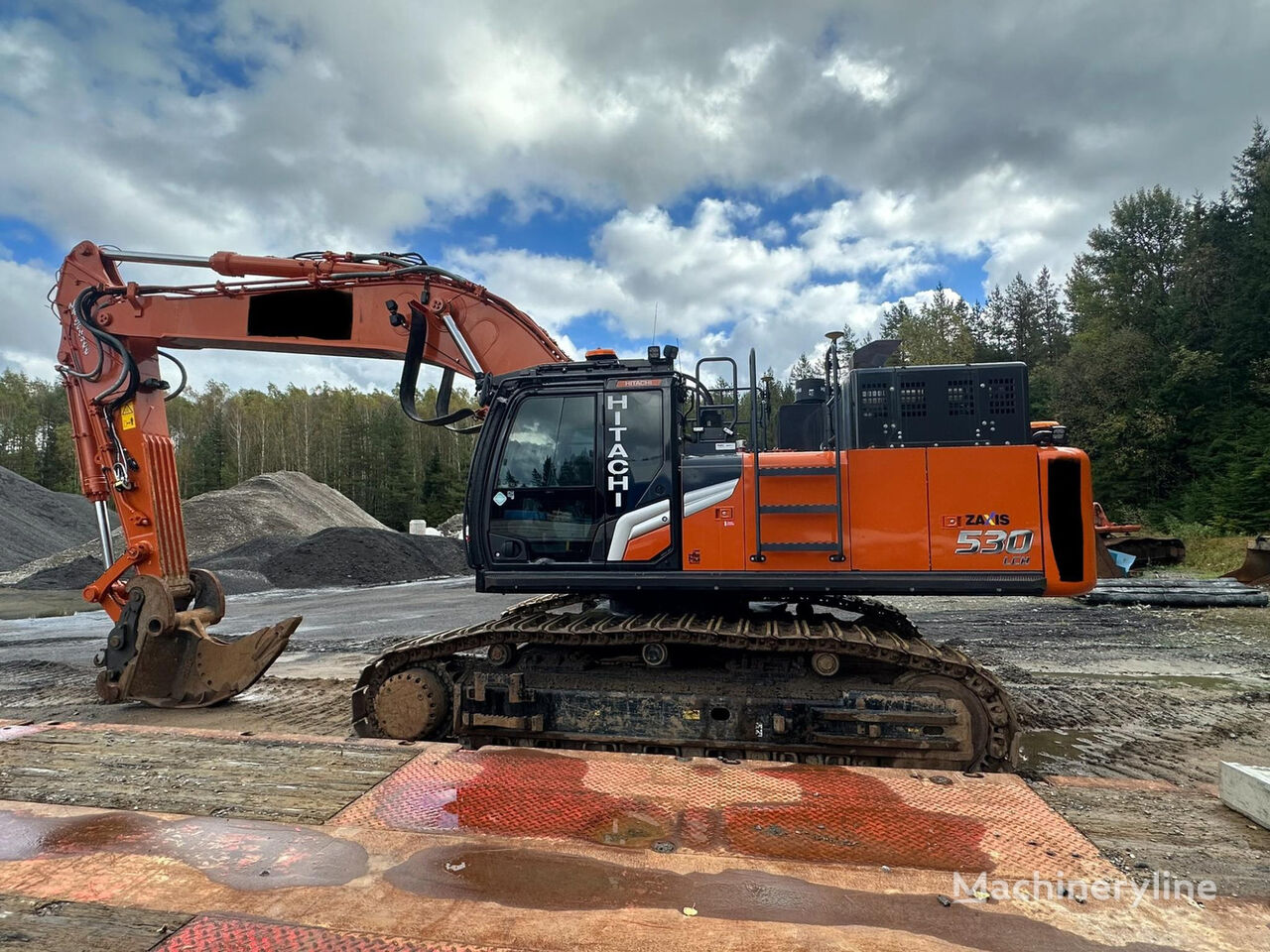 Hitachi ZX 530 LCH-7 tracked excavator for sale from Sweden