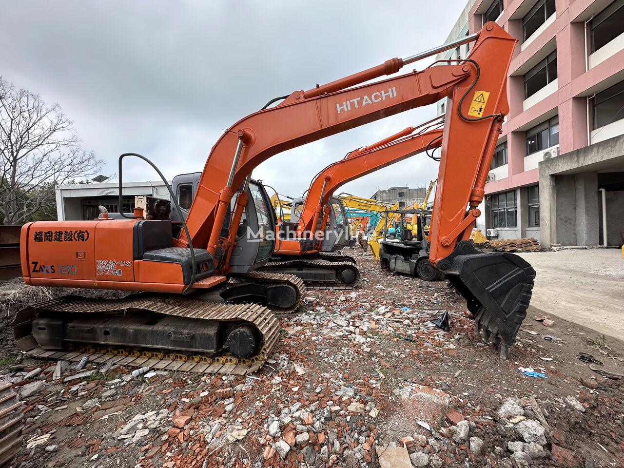 Hitachi ZX120 tracked excavator