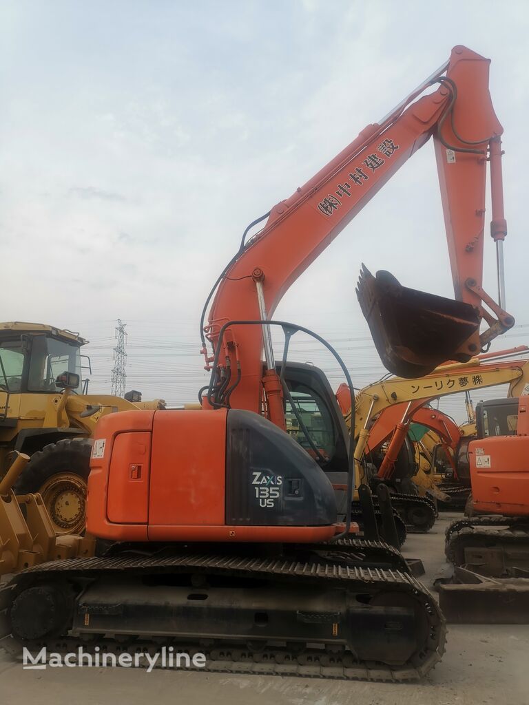 гусеничный экскаватор Hitachi ZX135US