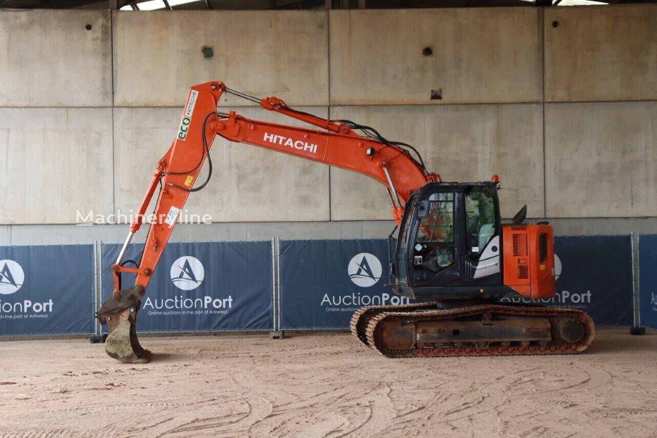 Hitachi ZX135US excavadora de cadenas