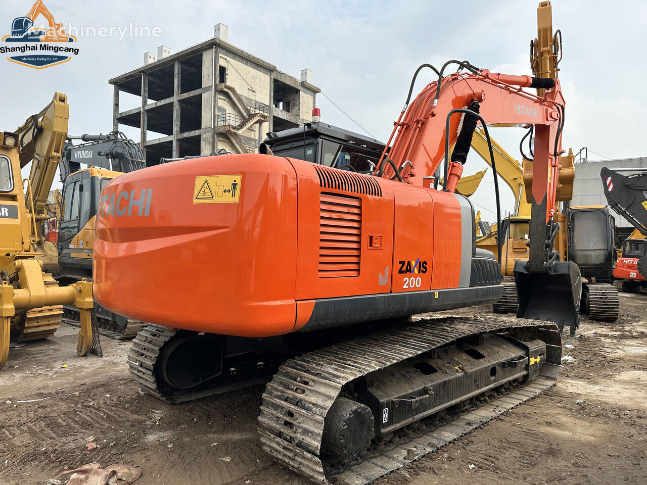 Hitachi ZX200 tracked excavator