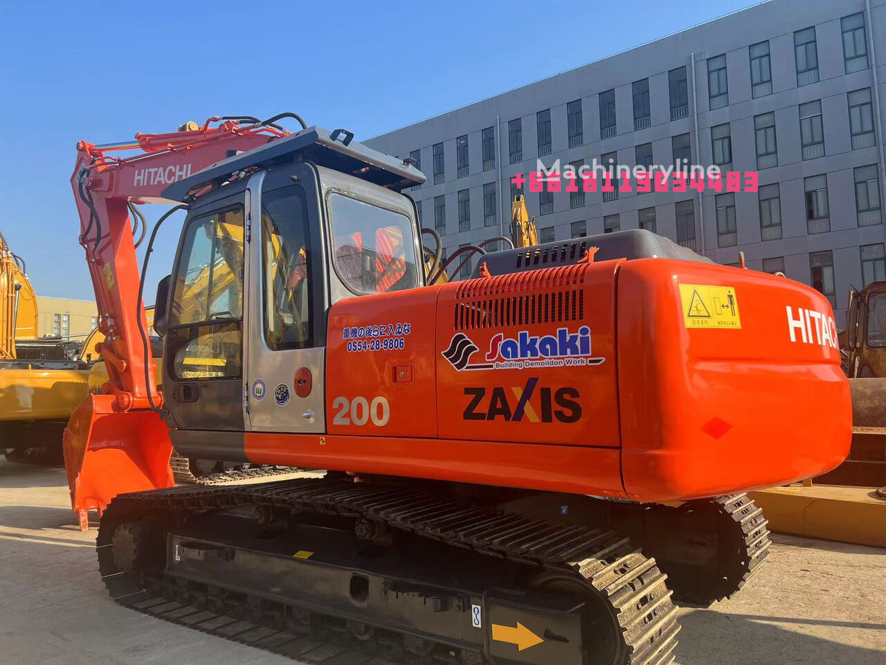 Escavatore cingolato Hitachi ZX200 in vendita | Machineryline IT Escavatore cingolato Hitachi ZX200 - Machineryline