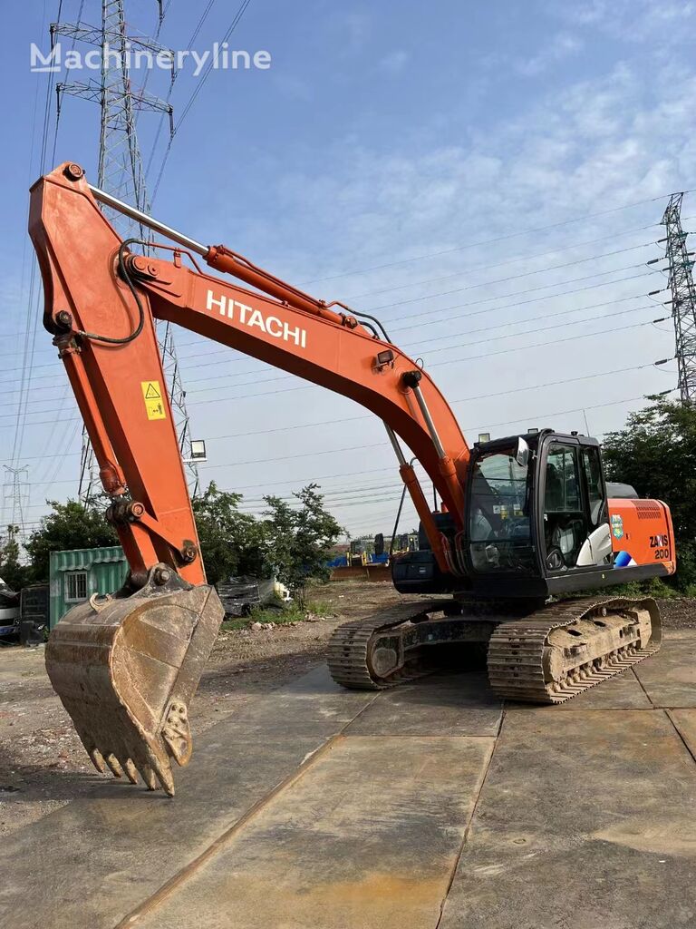 гусеничный экскаватор Hitachi ZX200-5A