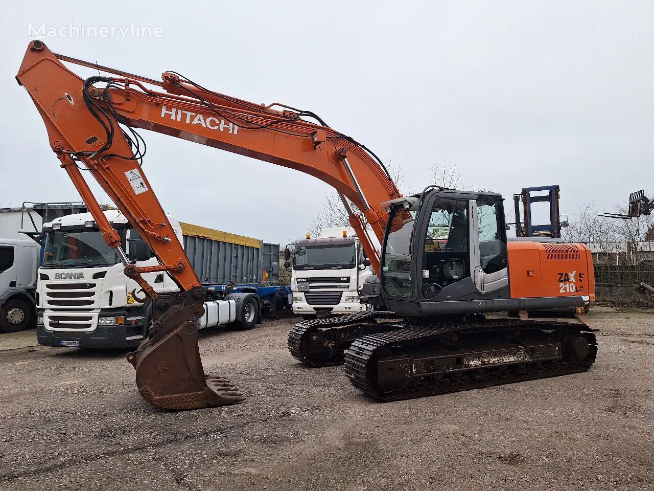 Hitachi ZX210LC-3 tracked excavator