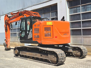 верижен багер Hitachi ZX225USLC-5
